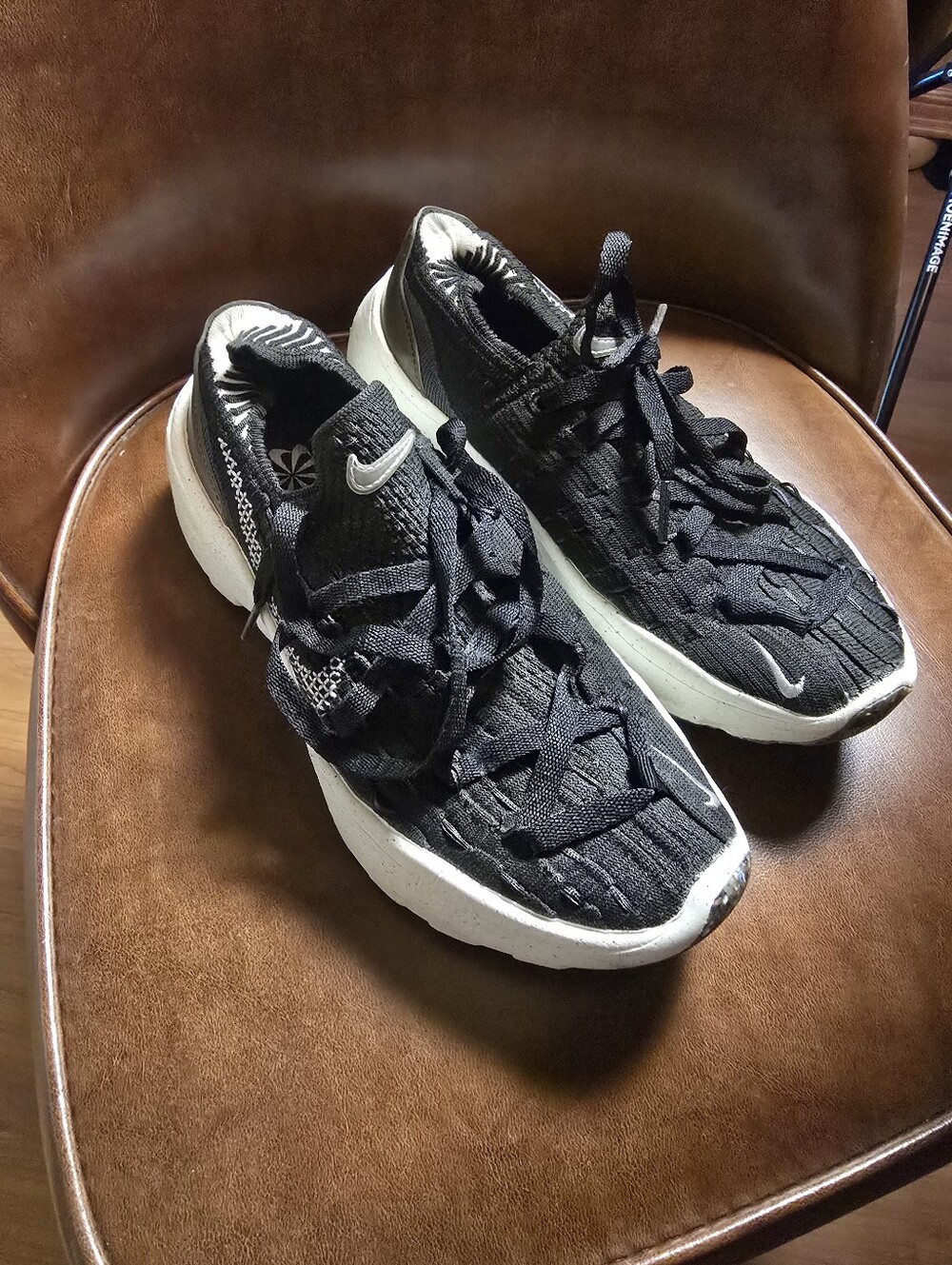 Nike Space Hippie 04 Black Gray Oreo 7.5
